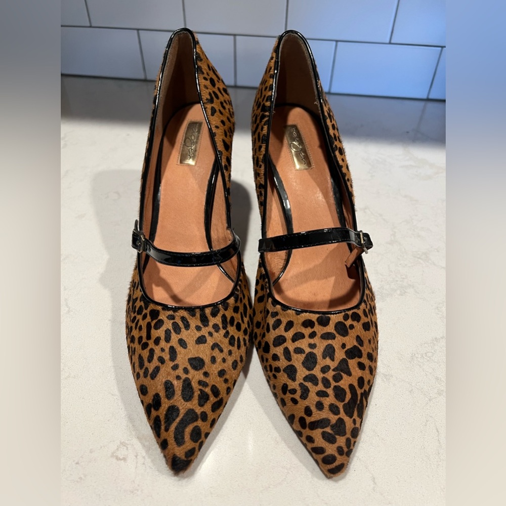 Halogen Marci Calf Hair Cheetah Pointed Toe Pump, Size 12